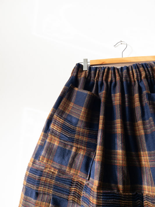 Vlnená sukňa Tmavomodrá