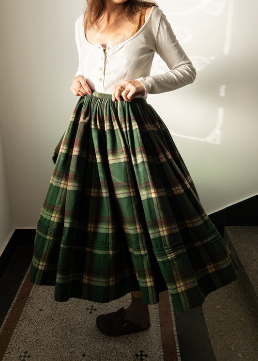 Vlnená sukňa Zelená