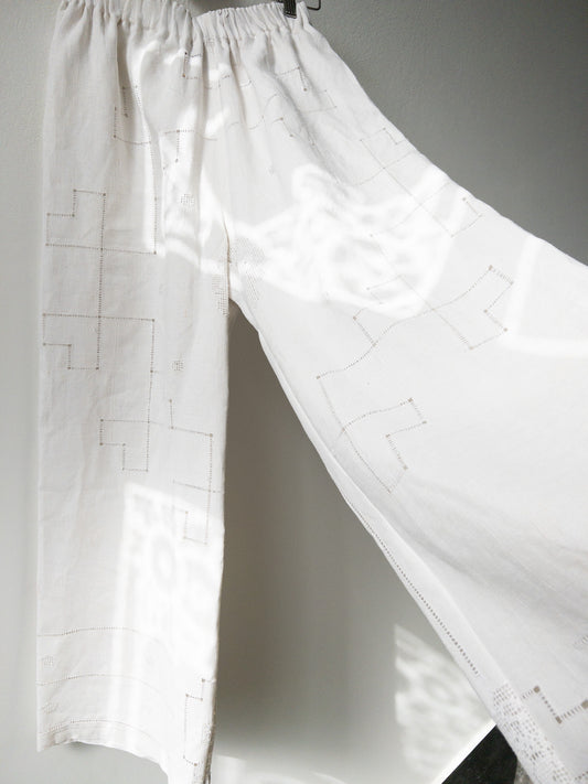 Pantalón de lino blanco