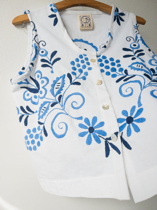 Košeľa Modrý folklór bez rukávov