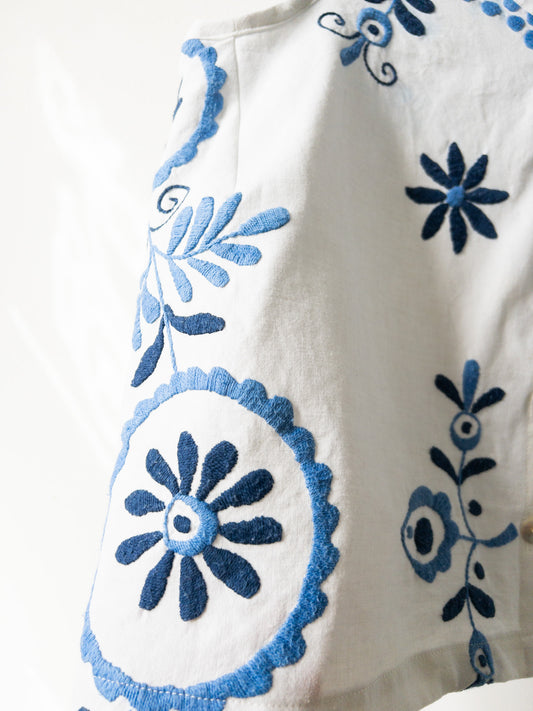 Košeľa Modrý folklór bez rukávov 2