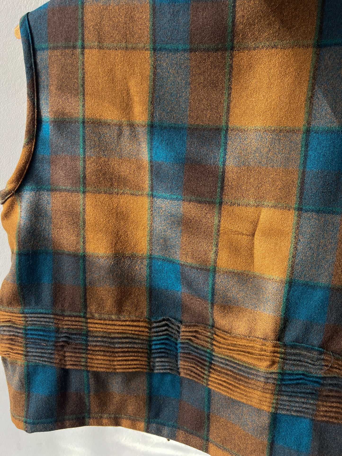 Vlnená vesta Oranžová