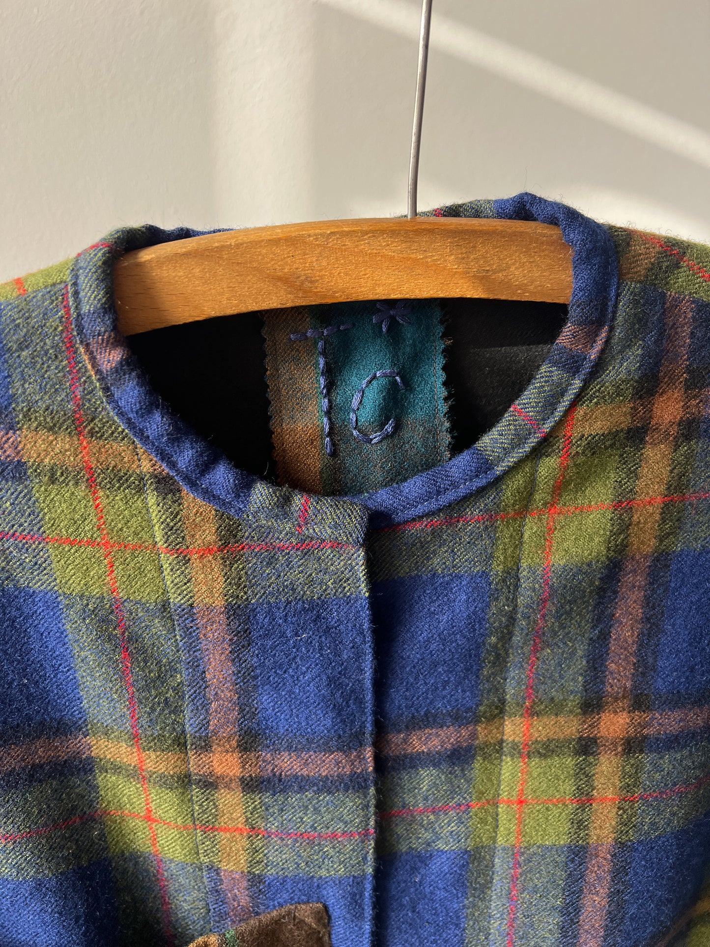 Vlnená jupka Tmavomodrá