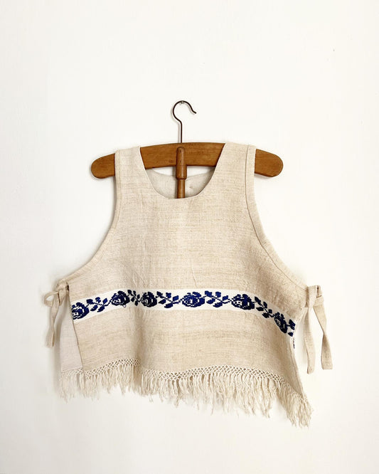 Vest with tassels 2